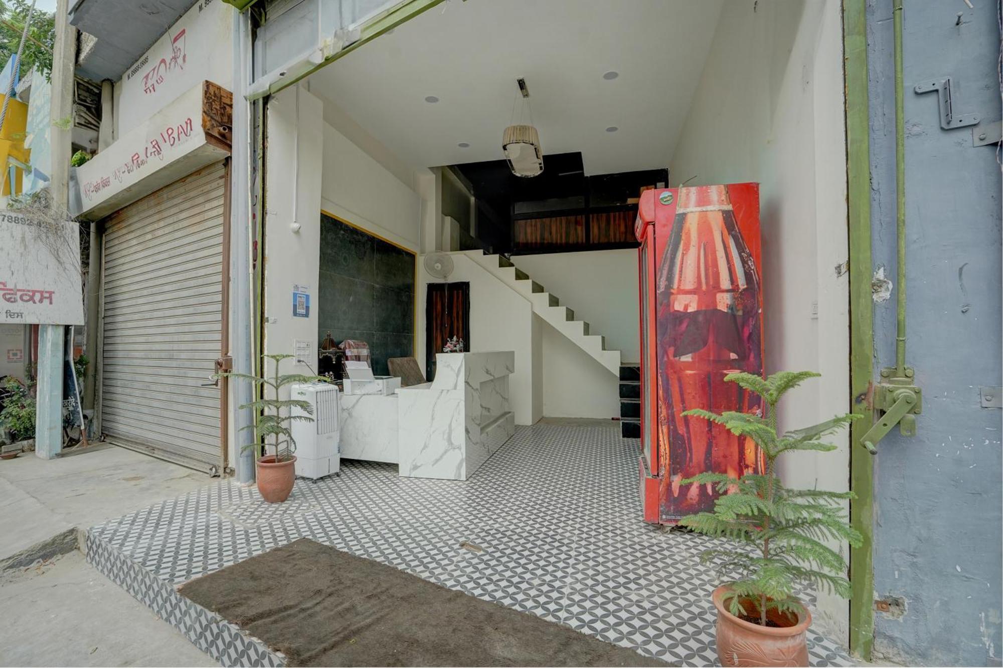 Hotel O Orchid Ludhiana Exterior foto